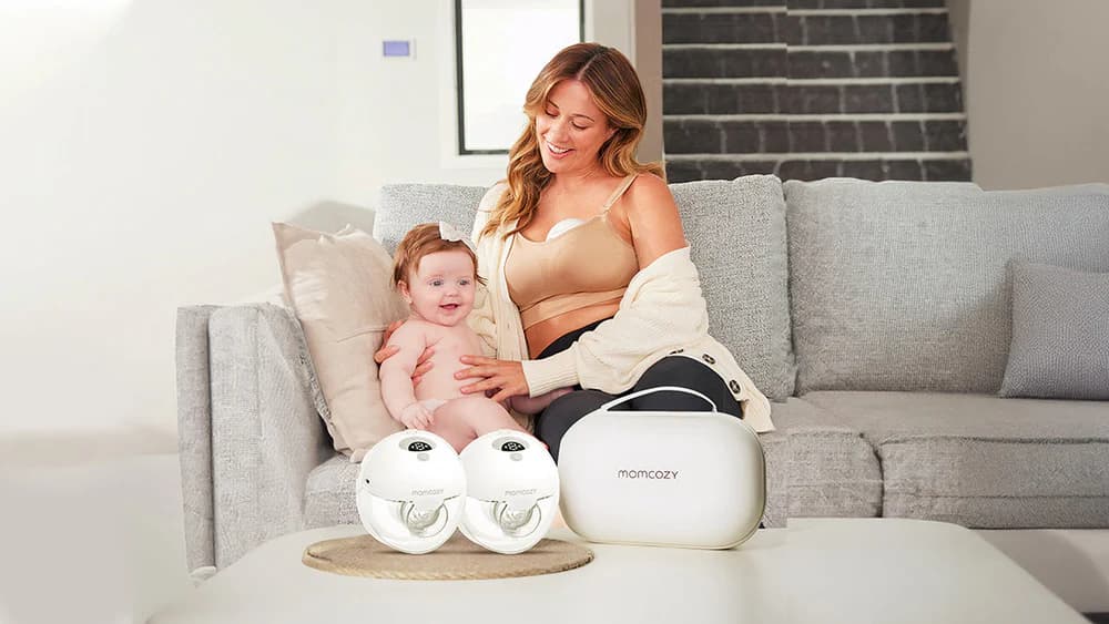 Mom using wearable breast pump